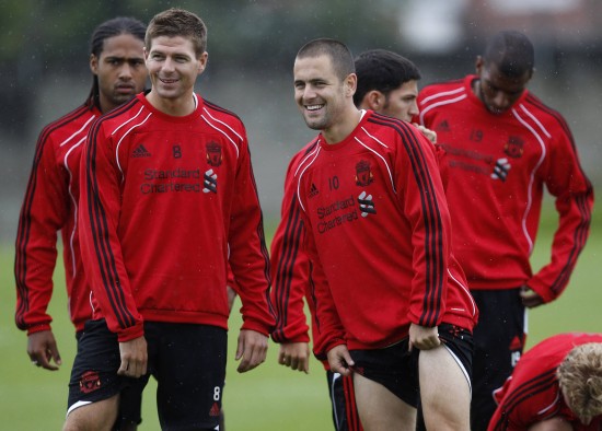 阿森纳在维拉终结不败纪录