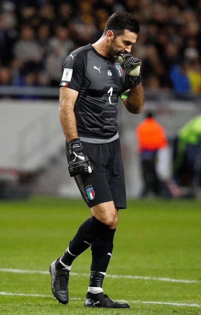 官方：沙特裁判组执法成都客战神户胜利船，胡维什担任主裁判