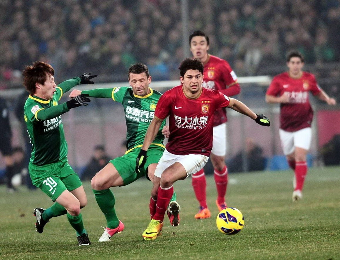 西蒙：尼科在毕包是带伤出战且踢不了全场；希望进世界杯决赛